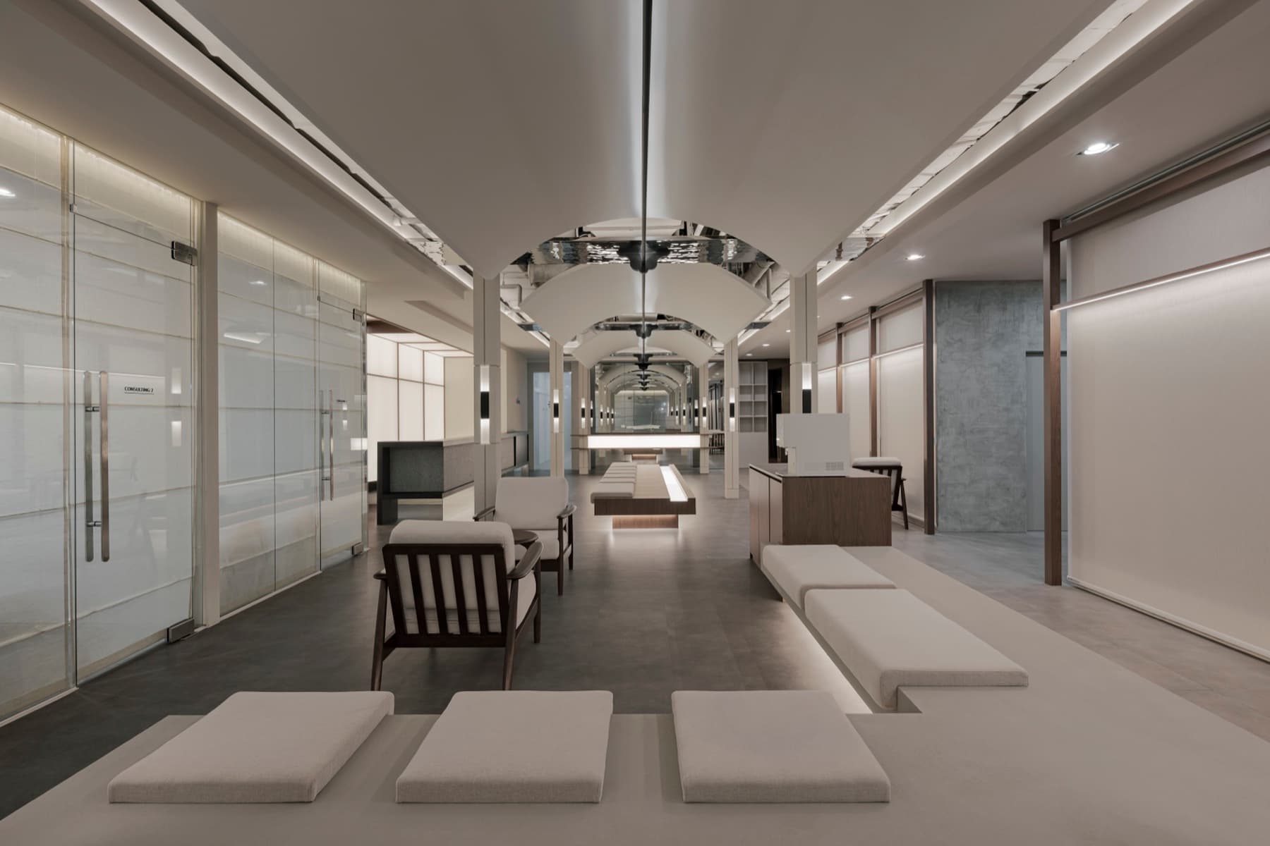 Waiting lounge at KLEAM Clinic Hongdae